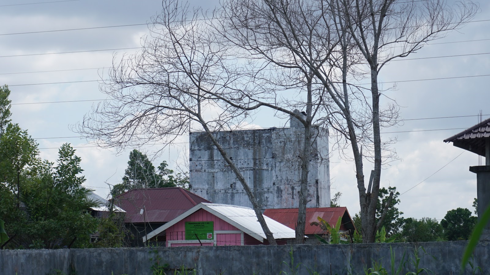 RBW menjulang tinggi